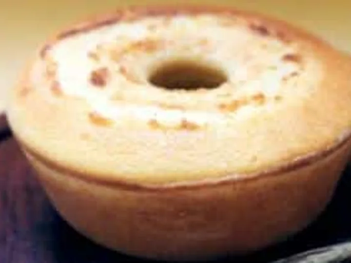 Bolo de Fubá Com Coco