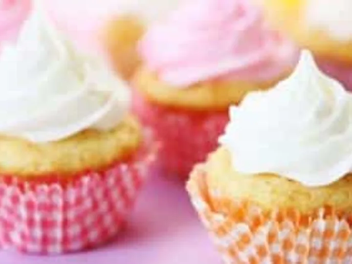 Cupcake de Limão com Cobertura
