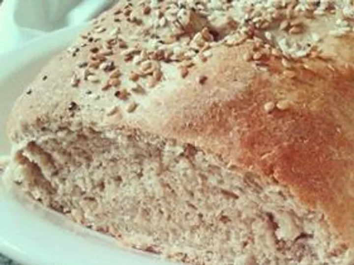Pão Integral de Liquidificador com Linhaça e Gergelim