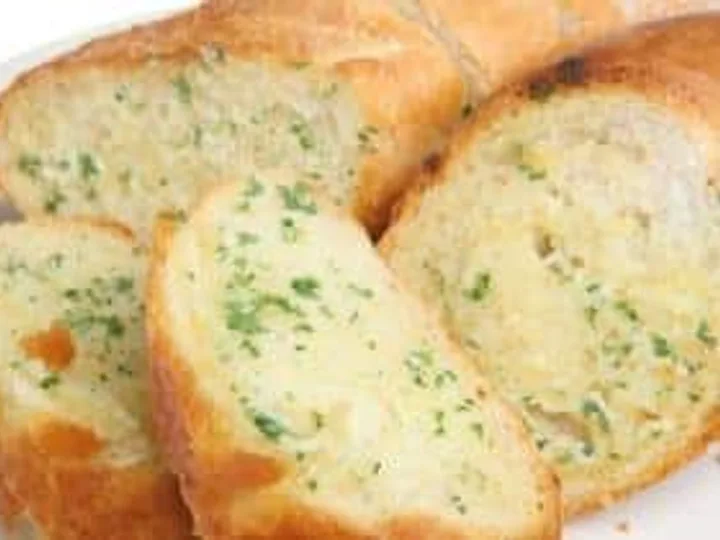 Pasta de Alho no Pão Para Churrasco