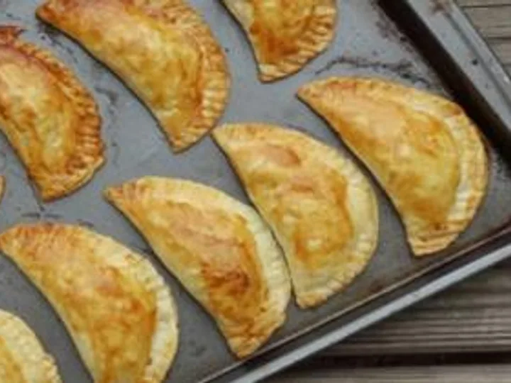 Pastel Assado – Vários Recheios