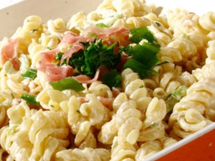 Salada de Macarrão com Presunto