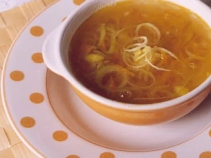 Sopa de Alho-Poró e Batatas