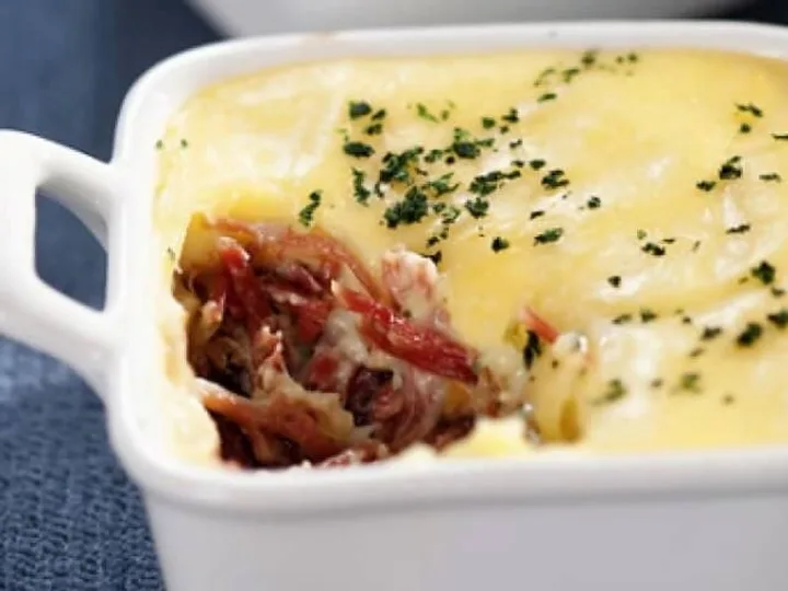 Escondidinho de Carne Seca e Mandioca
