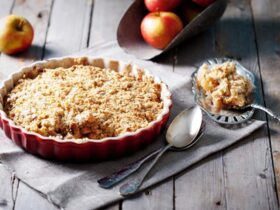 Receita de Crumble de Maçã (torta crocante de maçã), enviada por Janaine Pina - Prazer à Mesa