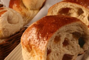 Receita de Pão de Aveia com Frutas Cristalizadas, enviada por Adege Adalgisa - Prazer à Mesa