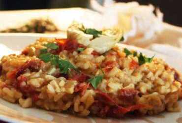 Receita de Risoto de Alcachofra com Tomate Seco, enviada por Adege Adalgisa - Prazer à Mesa