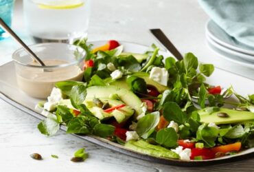 Receita de Salada de Agrião e Pêra com Molho Asiático, enviada por Adege Adalgisa - Prazer à Mesa