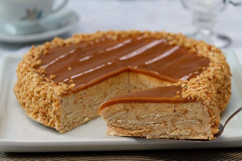 Receita de Torta de Amendoim Especial, enviada por Adege Adalgisa - Prazer à Mesa