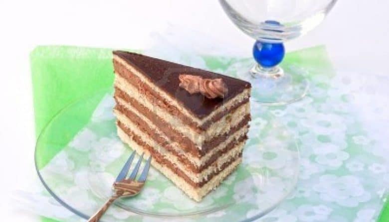 Receita de Torta de Chocolate Crocante, enviada por Marlene Ferreira - Prazer à Mesa